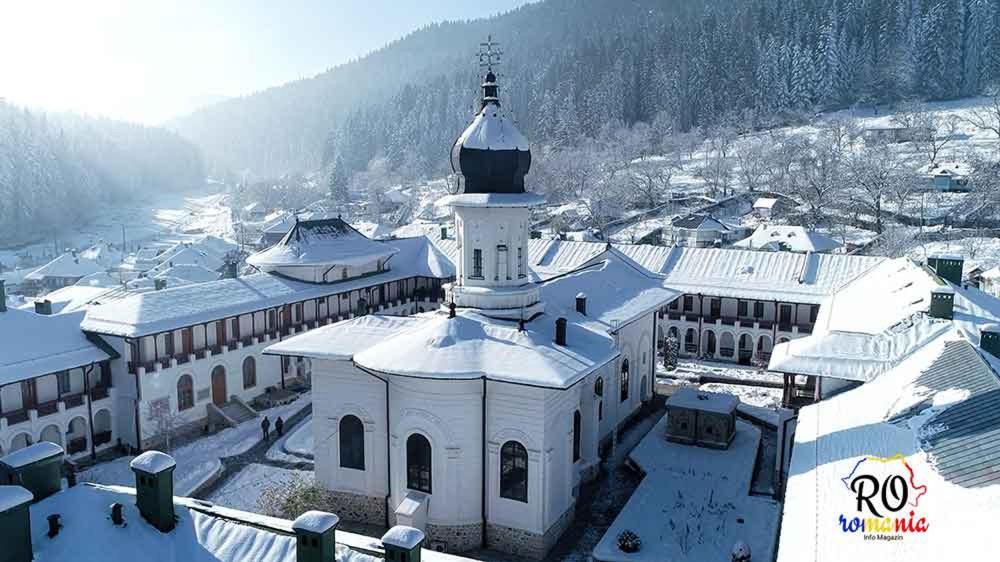 Casa Jeni Villa Humulesti Buitenkant foto