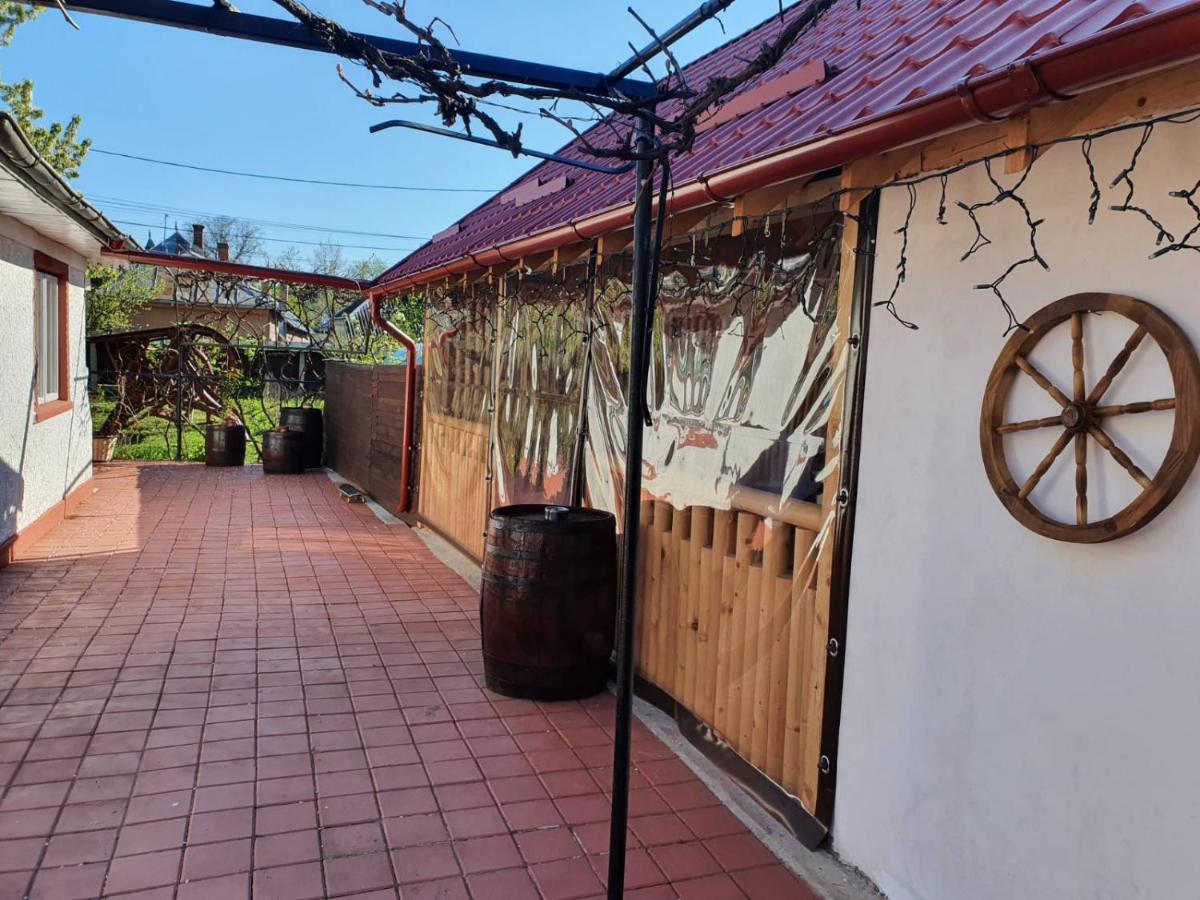 Casa Jeni Villa Humulesti Buitenkant foto